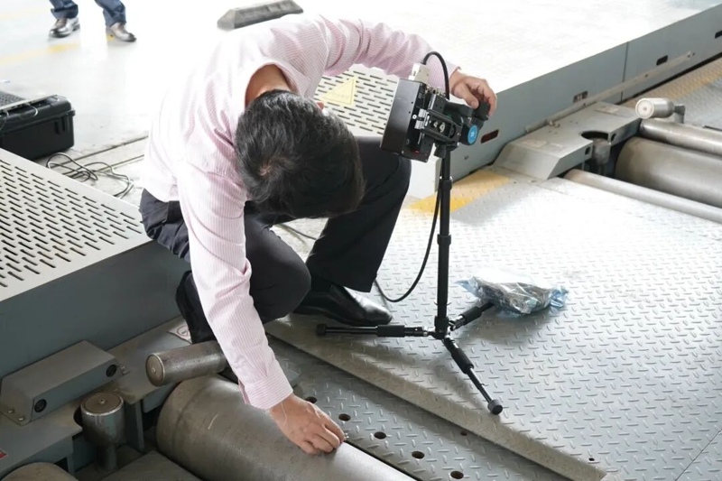 Anche het deelgeneem aan die kalibrasietoets ter plaatse vir EV-veiligheidverwante standaard